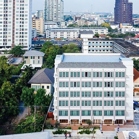 Vst Punnawithi Hotel Bangkok Kültér fotó