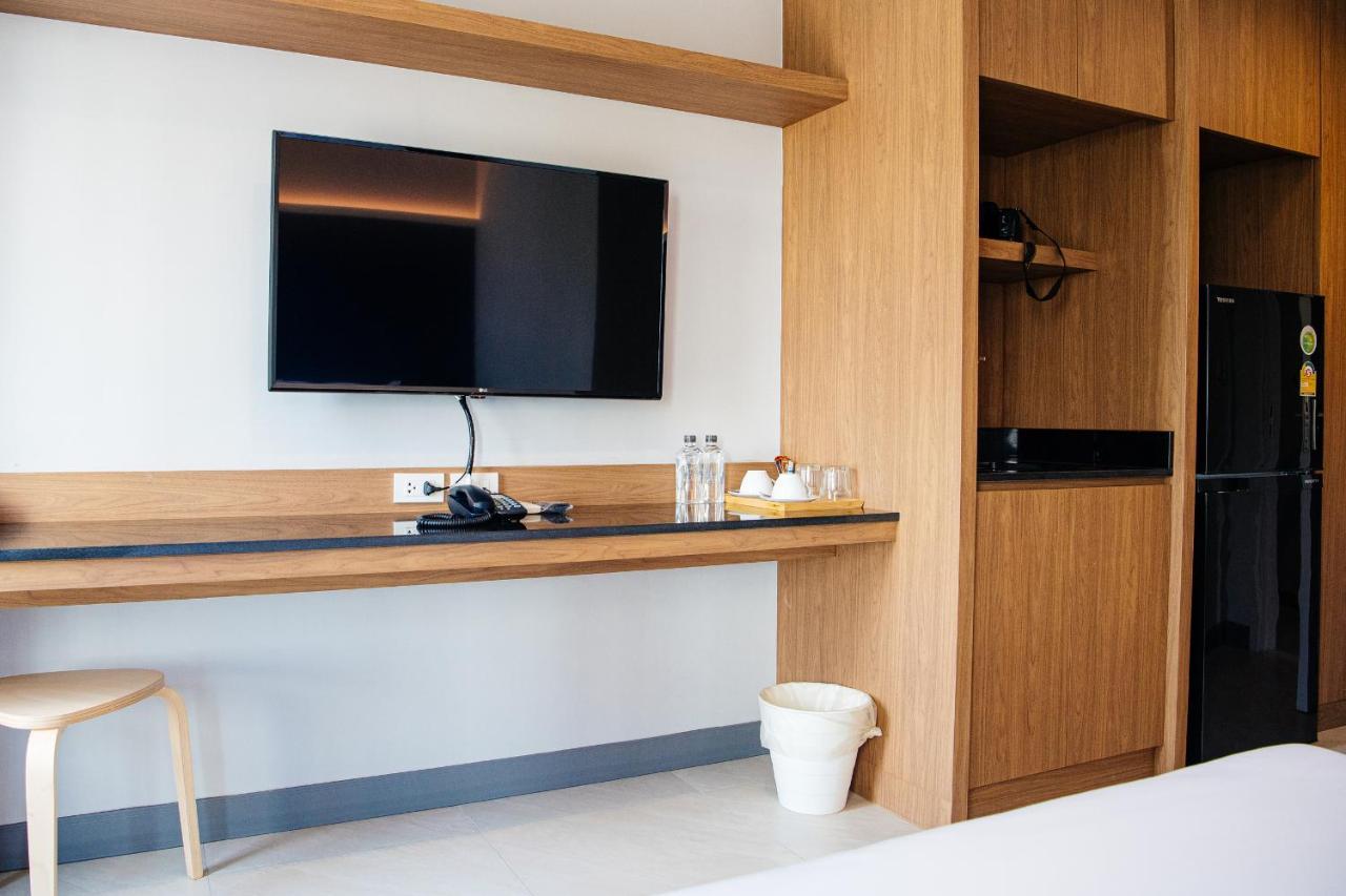 Vst Punnawithi Hotel Bangkok Kültér fotó