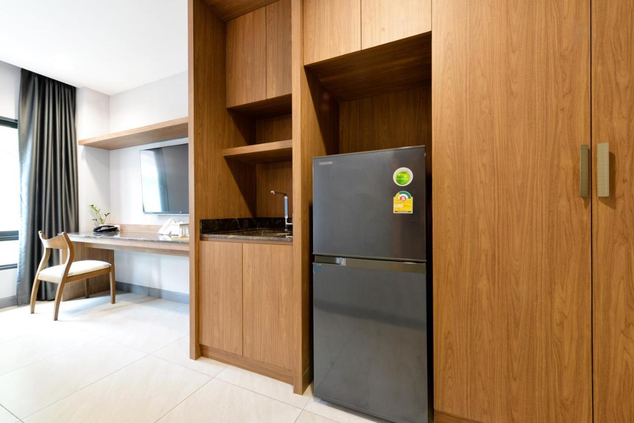 Vst Punnawithi Hotel Bangkok Kültér fotó