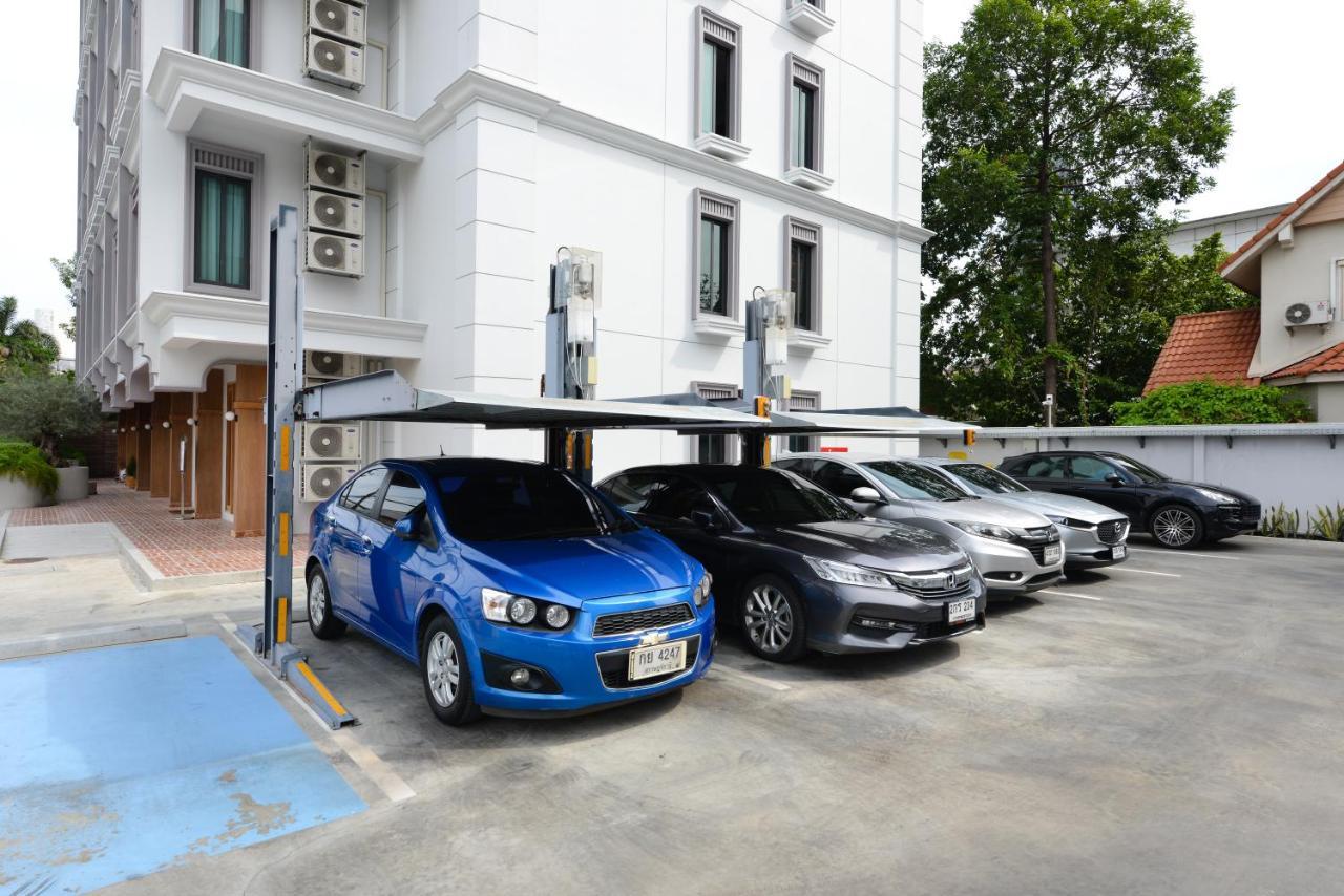 Vst Punnawithi Hotel Bangkok Kültér fotó